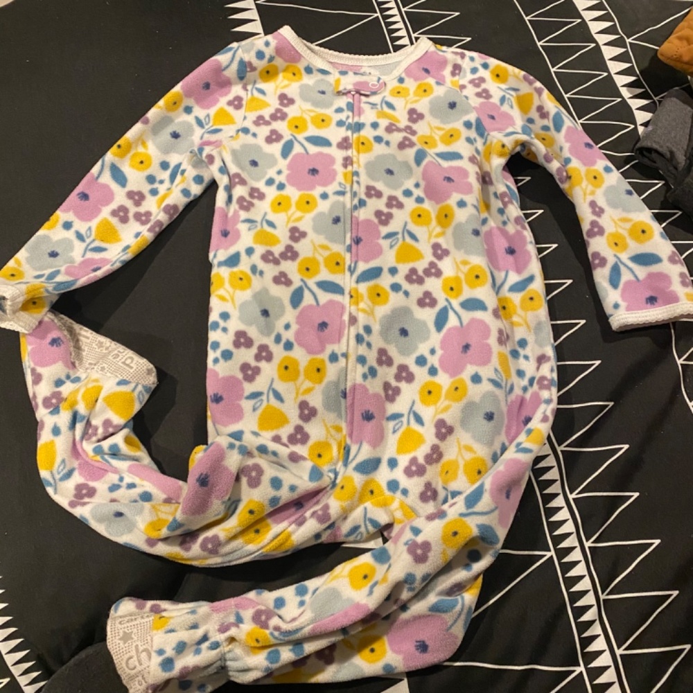 Carters | Fleece PJs - Picture 3 of 3